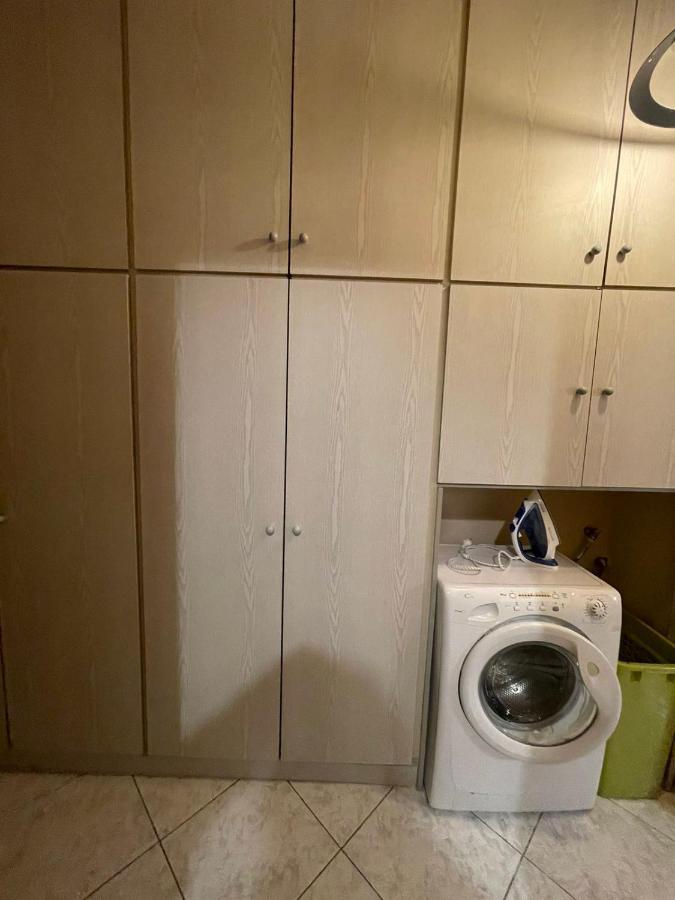 Nea Peramos Large Apartment Near The Beach Exterior foto